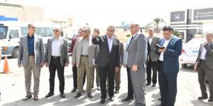 وزير الدولة للإنتاج الحربي يتفقد خمسْ شركات بمنطقة حلوان