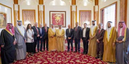 ملك البحرين يلتقي قيادات صندوق تمكين القدس في المنامة